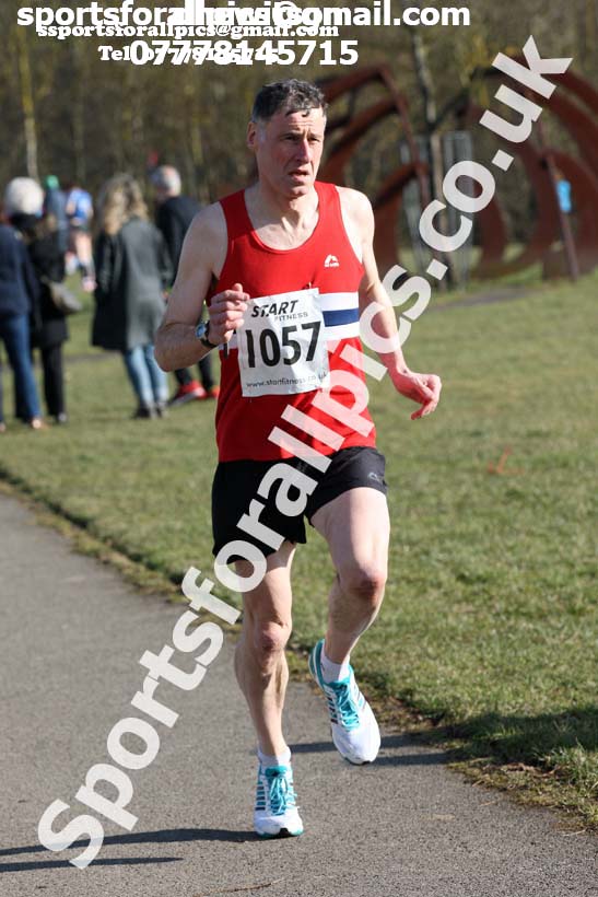 Senior women and vets women and men, 2018 Royal Signals NECAA Road Relays, Hetton. Photo: David T. Hewitson/Sports for All Pics